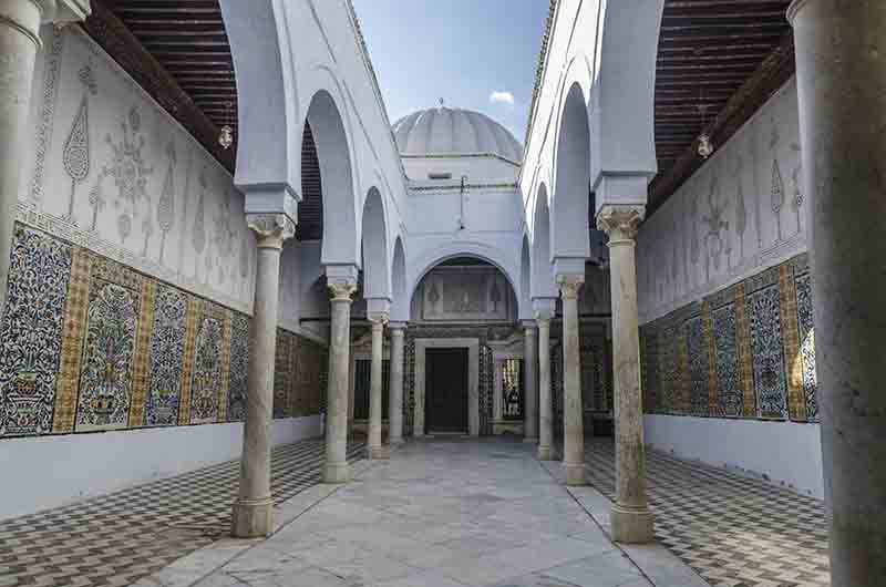 29 - Tunez - Kairouan - mezquita y mausoleo de Abou Zamaa al-Balawi o Mausoleo del Barbero